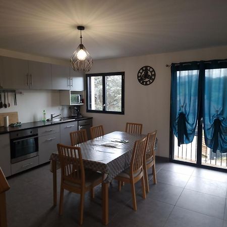 Appartement Rez De Jardin Saint-Martin-dʼUriage Esterno foto