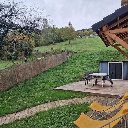 Appartement Rez De Jardin Saint-Martin-dʼUriage Esterno foto